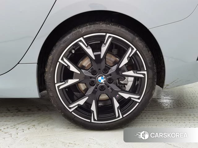 BMW 2 series id 4333731 из Китая 7