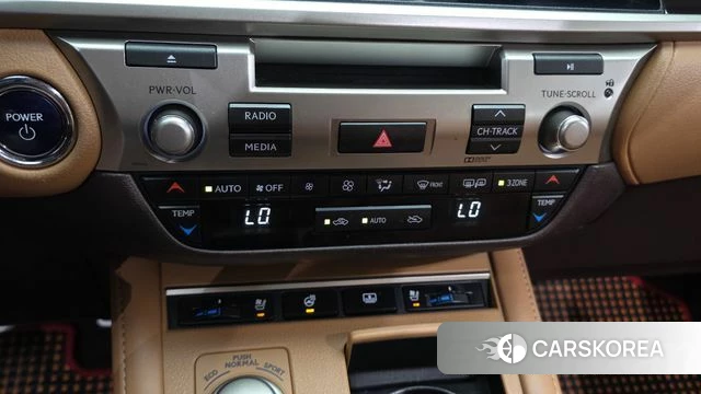Lexus New ES300h id 4642976 из Кореи 7