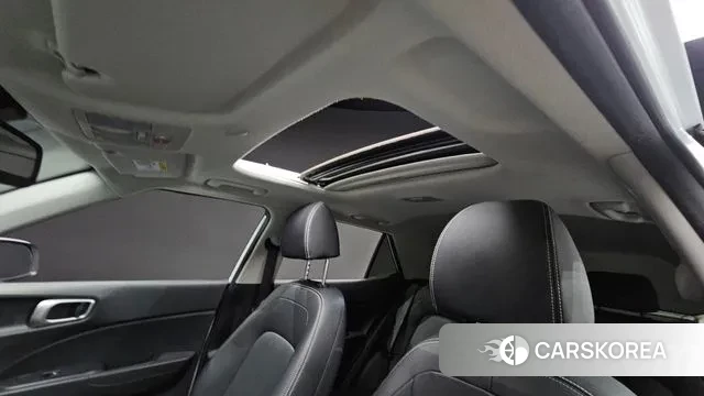 Hyundai Venue id 3377903 из Кореи 7