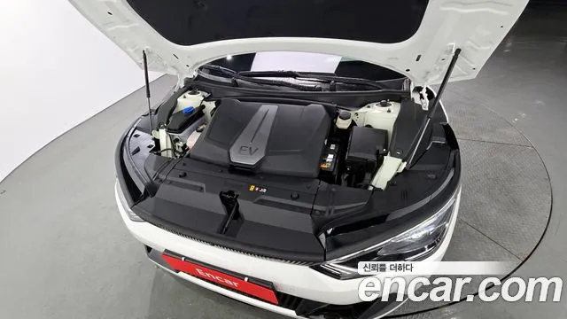 Kia EV6 id 2649544 из Кореи 7