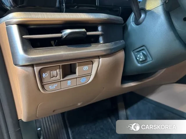 Hyundai Grandeur Hybrid (GN7) id 3006942 из Кореи 7