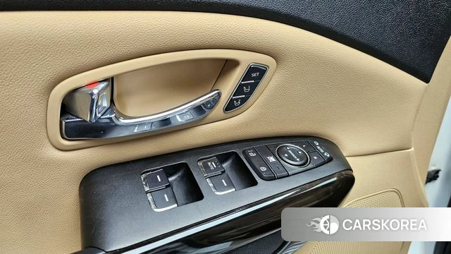 Kia The New Carnival id 4403436 из Кореи 7