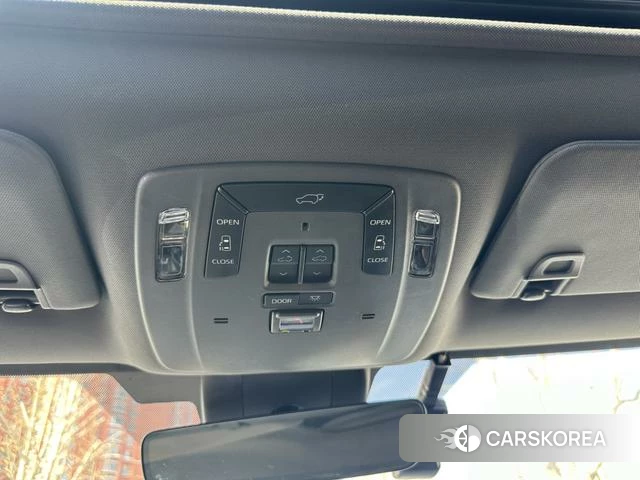Toyota Saina id 4235045 из Китая 7