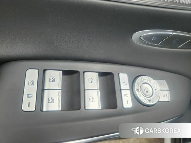 Genesis GV70 id 4211957 из Кореи 7