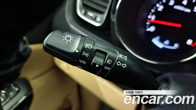 Kia The New Carnival id 2342440 из Кореи 7