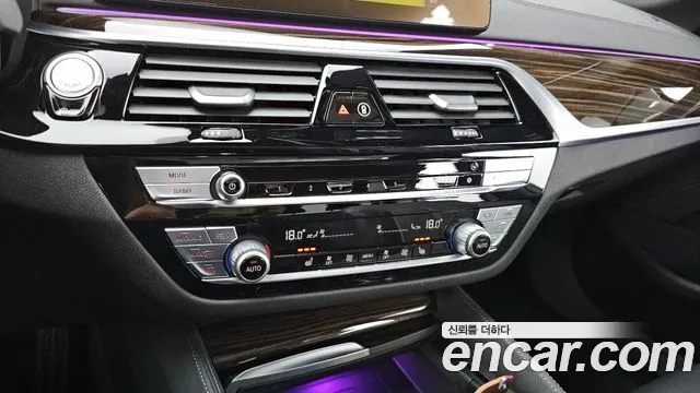 BMW 5 Series (G30) id 2718001 из Кореи 7