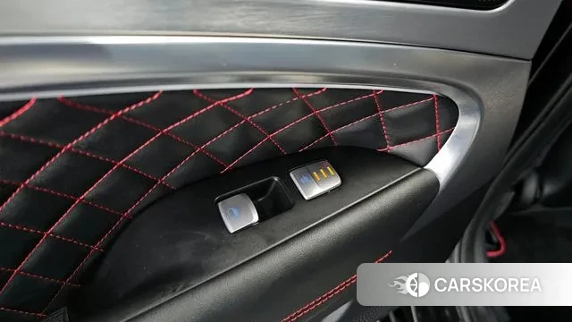 Genesis G70 id 3254167 из Кореи 7