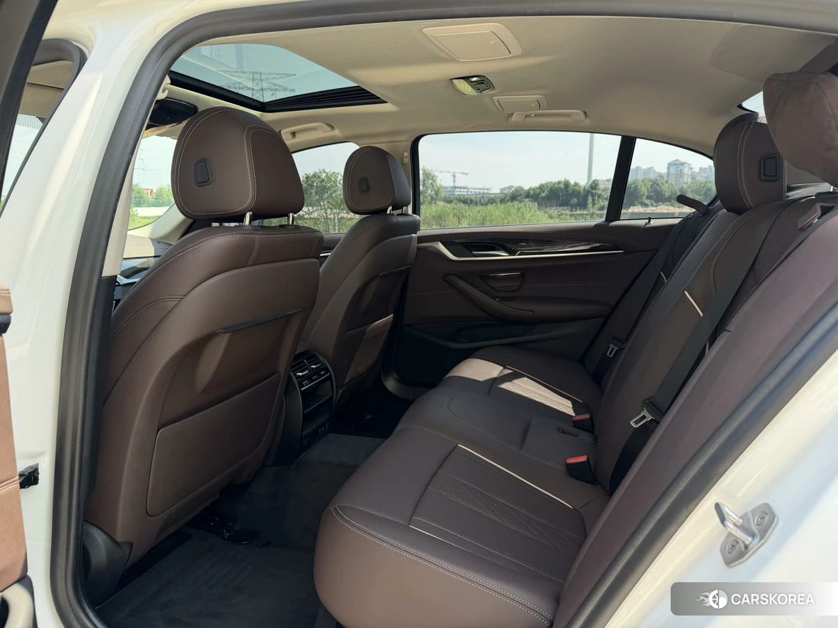 BMW 5 series id 4440531 из Китая 7