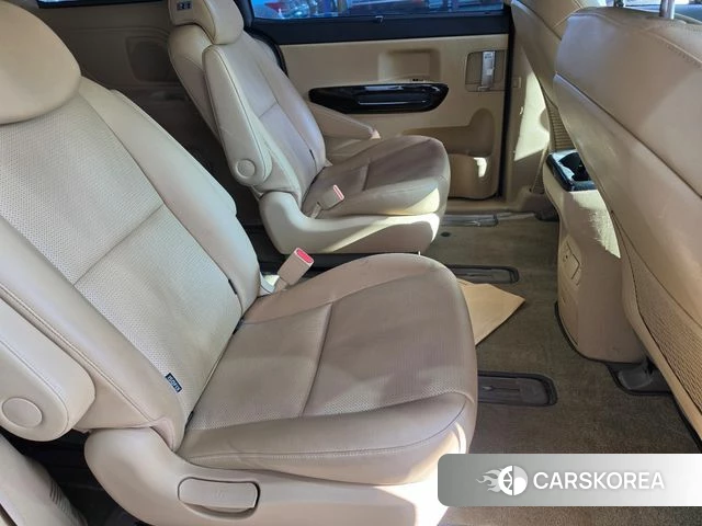 Kia The New Carnival id 4610233 из Кореи 7