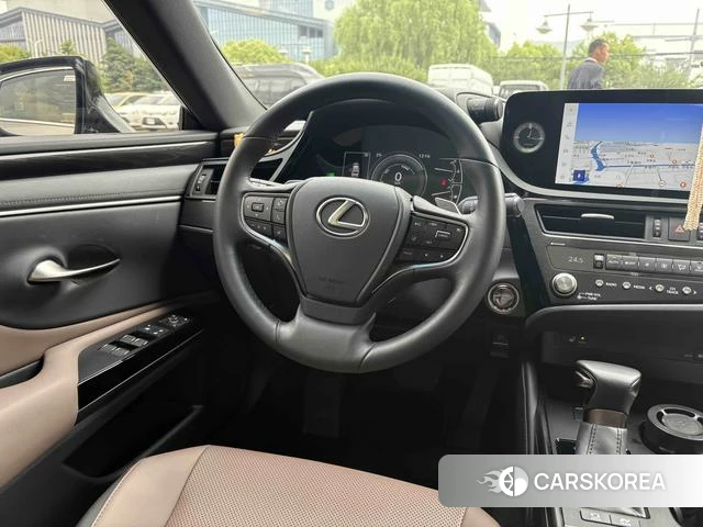 Lexus ES id 4301302 из Китая 7