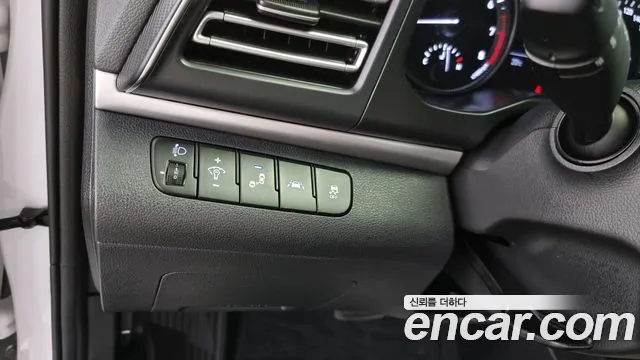 Hyundai The New Avante AD id 2679617 из Кореи 7