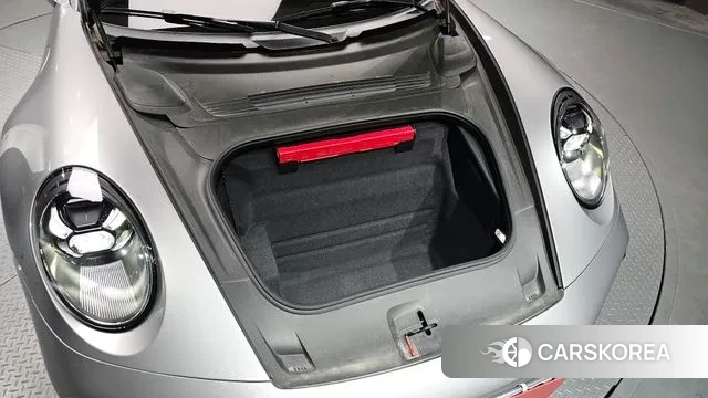 Porsche 911(992) id 2988870 из Кореи 7