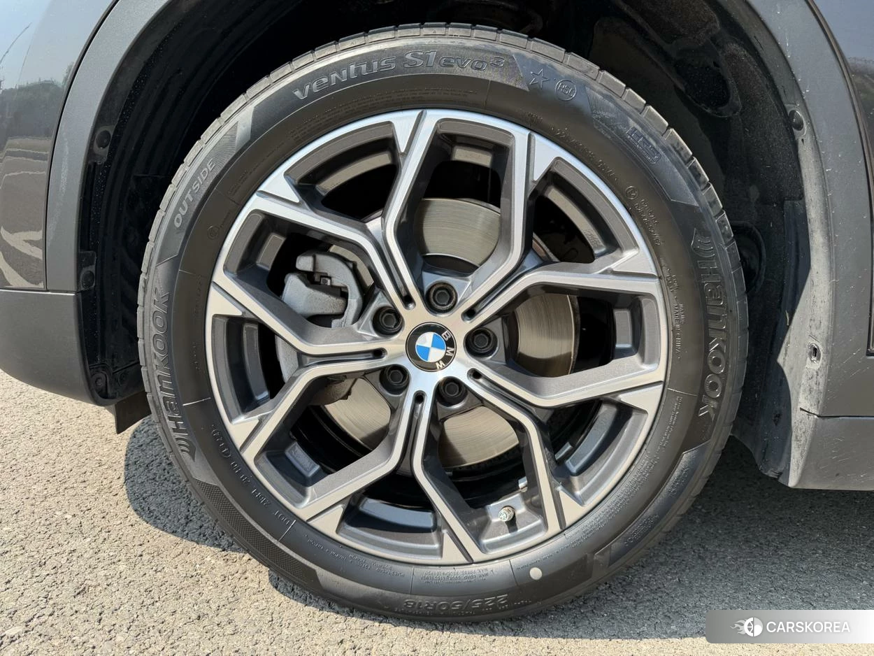 BMW X1 id 4452523 из Китая 7