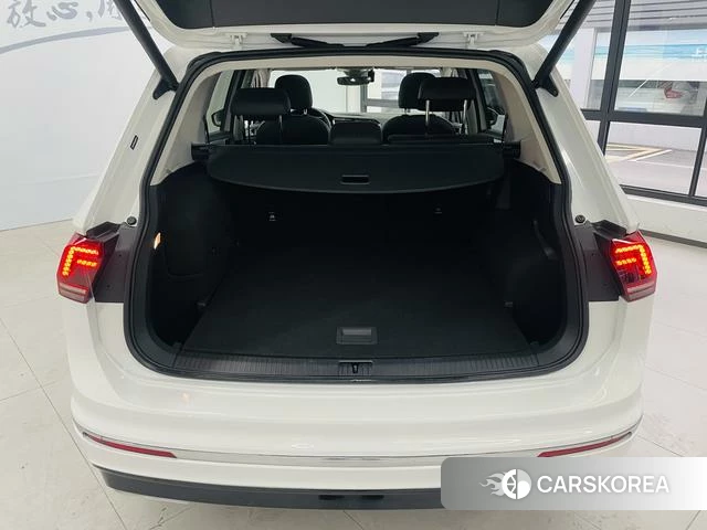 Volkswagen Tiguan L PHEV id 4211292 из Китая 7