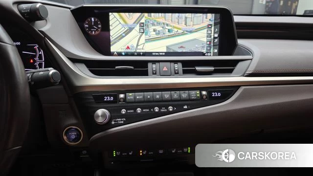 Lexus ES300h 7th generation id 3923588 из Кореи 7