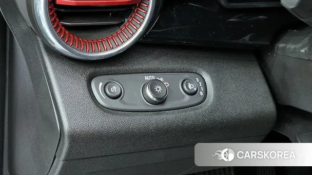 Chevrolet (GM Daewoo) Trax Crossover id 3539025 из Кореи 7