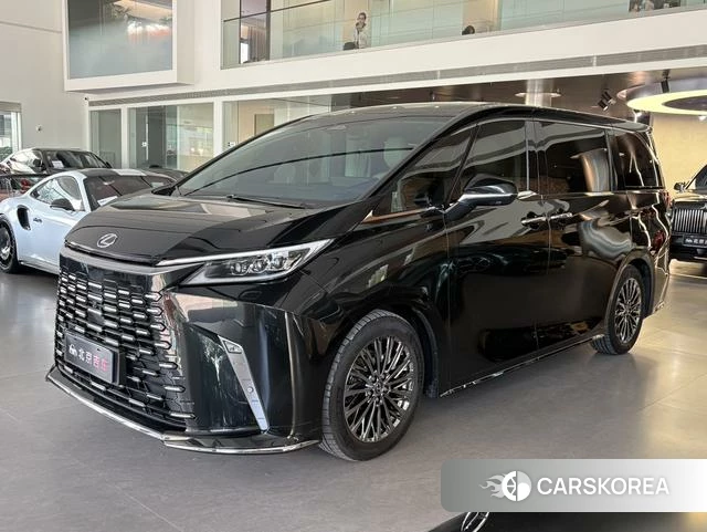 Lexus LM id 4026793 из Китая 7