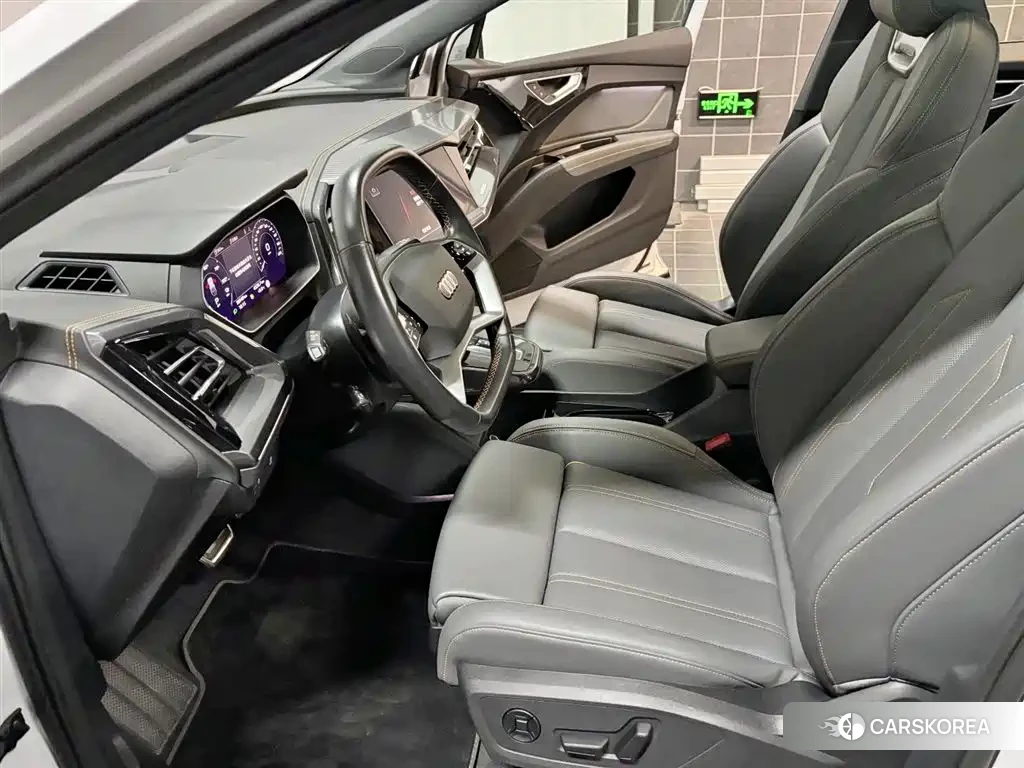 Audi Q4 id 4545887 из Китая 7