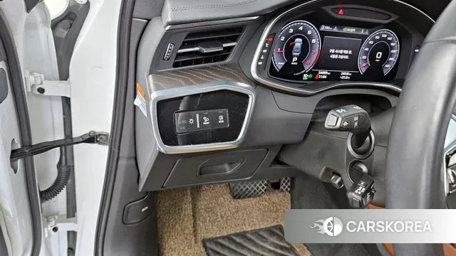 Audi A6 (C8) id 3233067 из Кореи 7