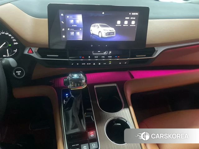 Toyota Saina id 4260659 из Китая 7