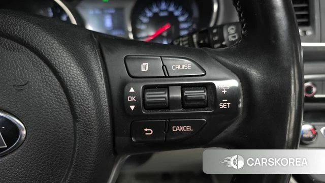 Kia The New Carnival id 4536181 из Кореи 7