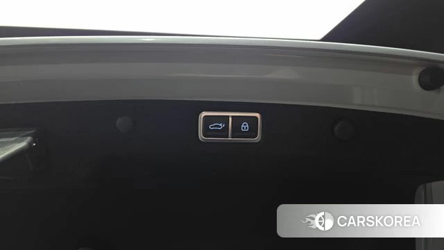 Hyundai Grandeur (GN7) id 4201054 из Кореи 7