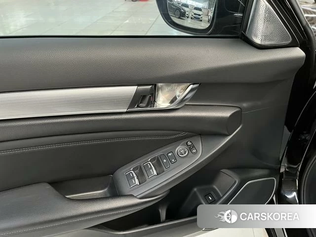 Honda Accord id 4291149 из Китая 7