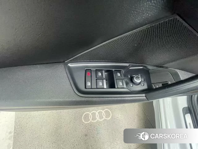Audi A3 id 4259352 из Китая 7