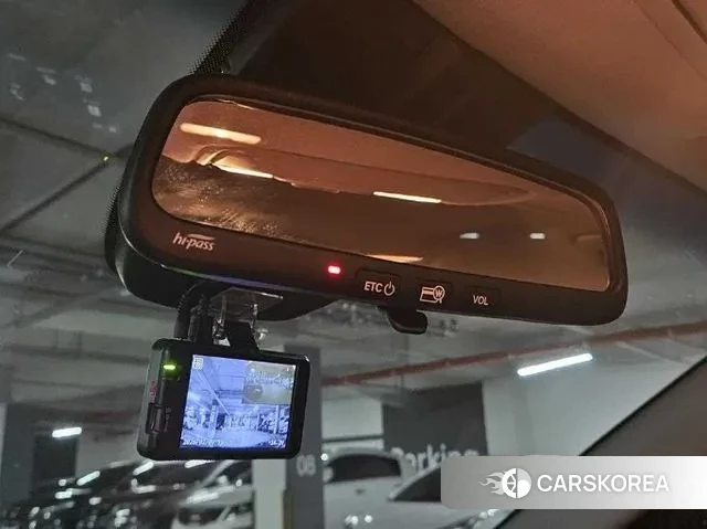 Kia Niro EV id 3733307 из Кореи 7