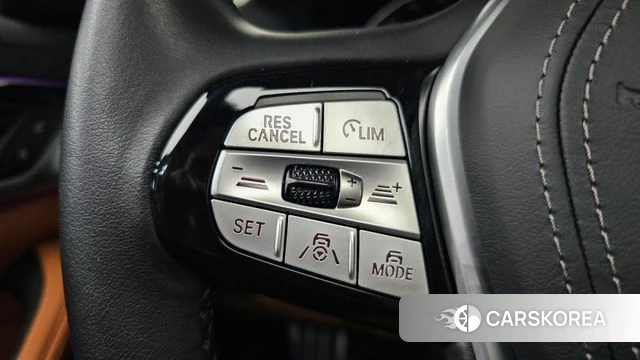 BMW 5 Series (G30) id 4917645 из Кореи 7
