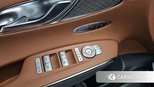 Genesis GV70 id 3384793 из Кореи 7