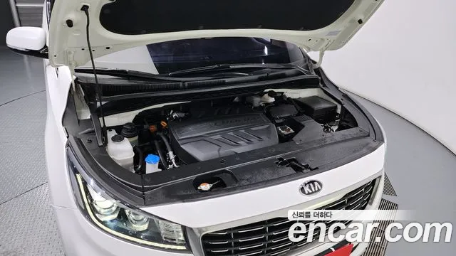 Kia The New Carnival id 2583957 из Кореи 7