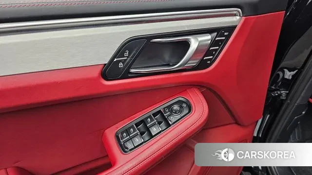 Porsche Macan id 3614902 из Кореи 7