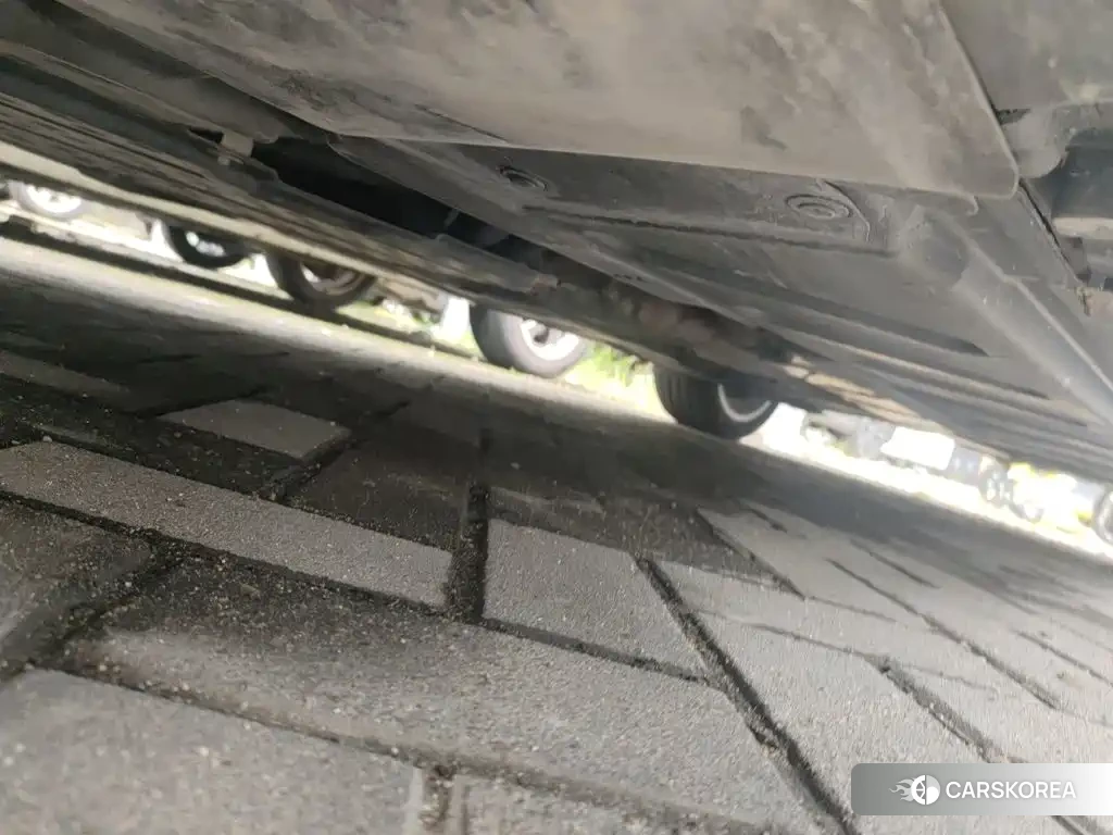 Mercedes-Benz E-Class id 4622383 из Китая 7