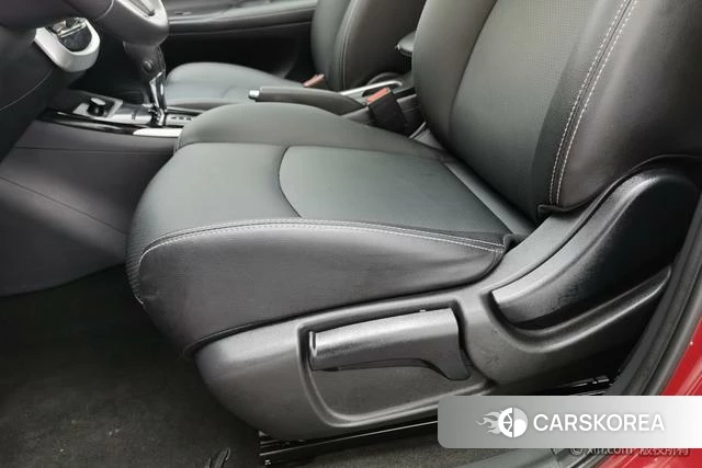 Nissan TIIDA id 4279050 из Китая 7