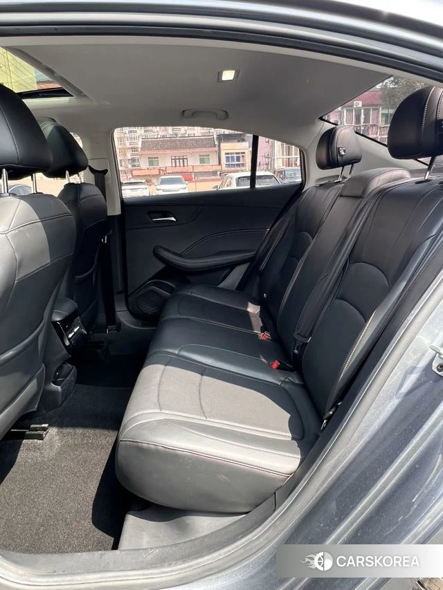 Roewe i5 id 4238091 из Китая 7