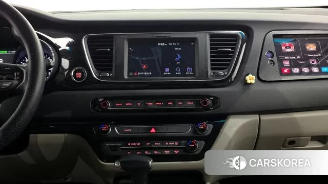 Kia The New Carnival id 3325339 из Кореи 7