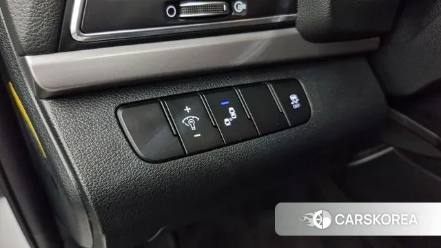 Hyundai Avante AD id 2961992 из Кореи 7