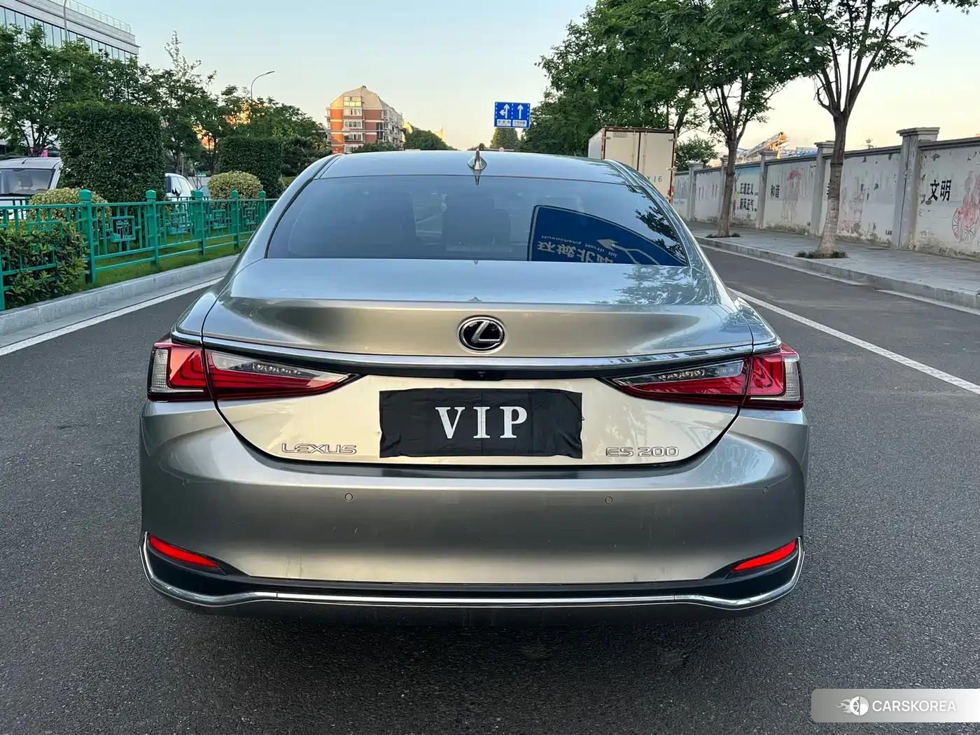 Lexus ES id 4628177 из Китая 7
