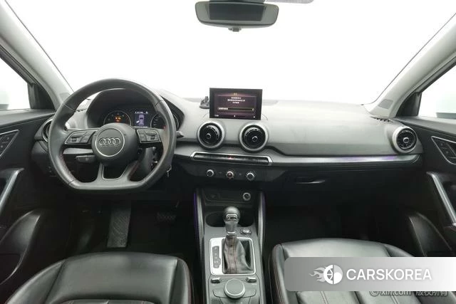 Audi Q2L id 4235891 из Китая 7