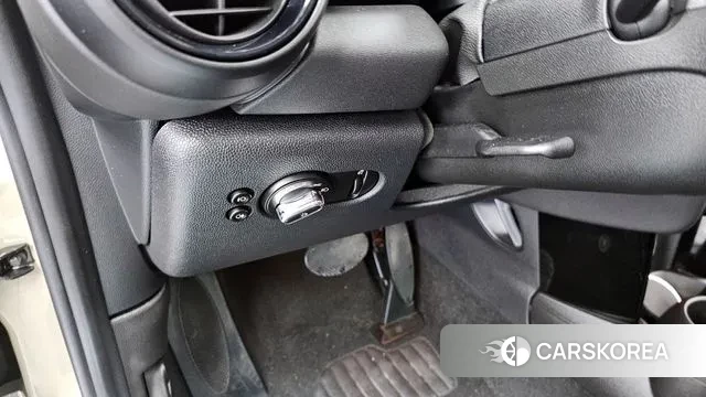 Mini Cooper S id 3395885 из Кореи 7