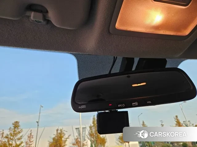 Hyundai Venue id 3327846 из Кореи 7