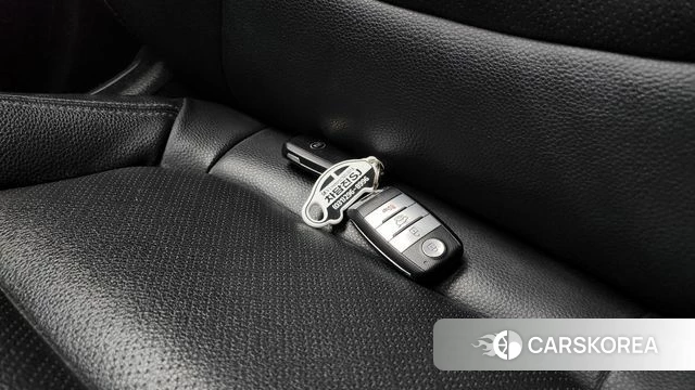 Kia Stonic id 4900845 из Кореи 7