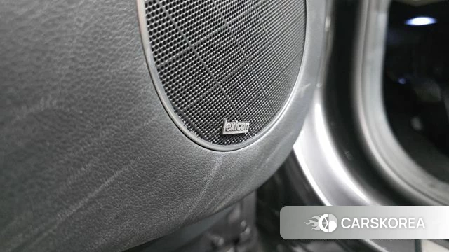 Genesis GV80 id 3916386 из Кореи 7