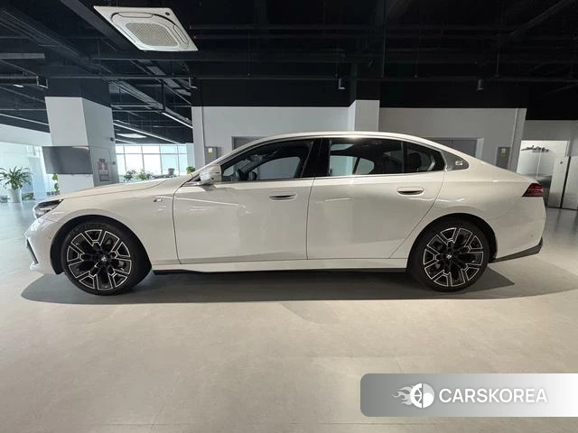 BMW 5 series id 4265520 из Китая 7