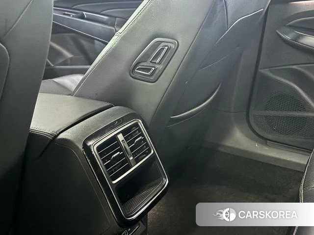 Volkswagen Passat id 4321337 из Китая 7