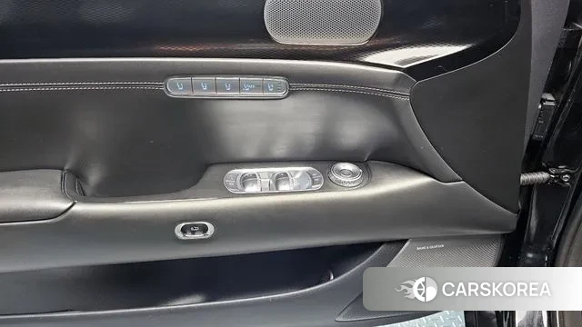 Genesis G90 (RS4) id 3707458 из Кореи 7