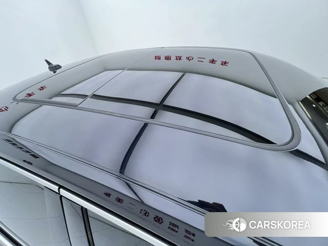 Volkswagen Passat id 4258577 из Китая 7