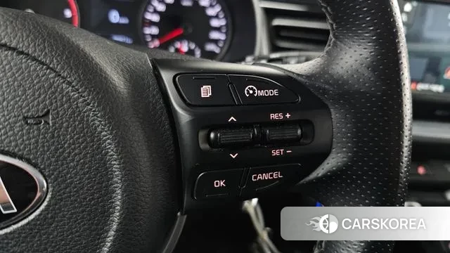 Kia Stonic id 3440066 из Кореи 7