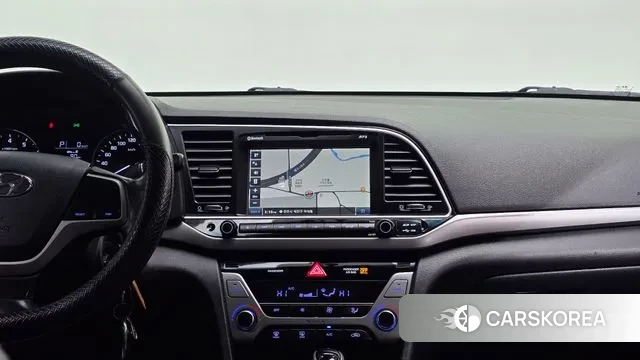 Hyundai Avante AD id 3568752 из Кореи 7